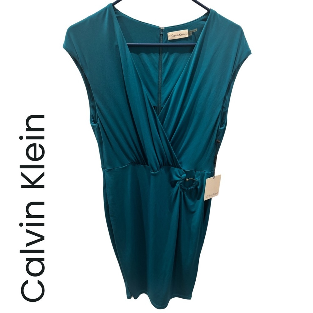 Calvin Klein Sleeveless Faux Wrap
Dress Size  8 NWT